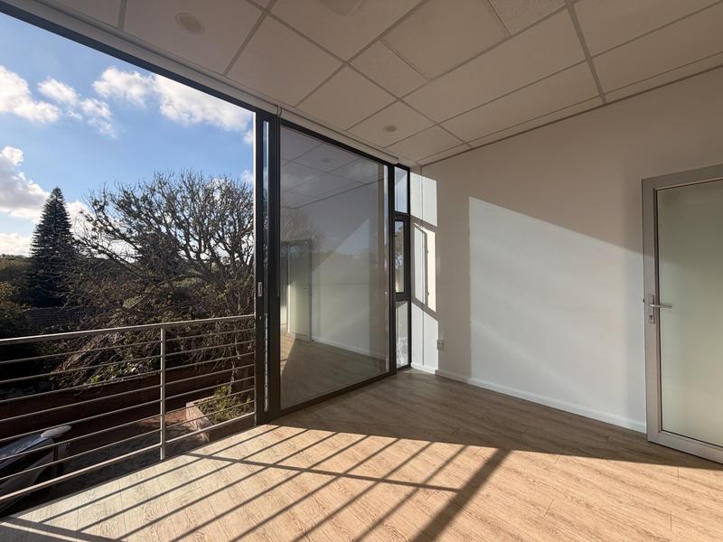 To Let Commercial Property for Rent in Walmer Eastern Cape